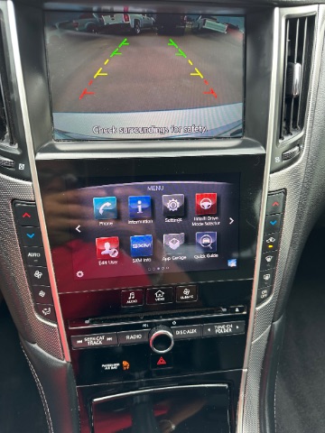 INFINITI Q50 Vehicle Full-screen Gallery Image 12