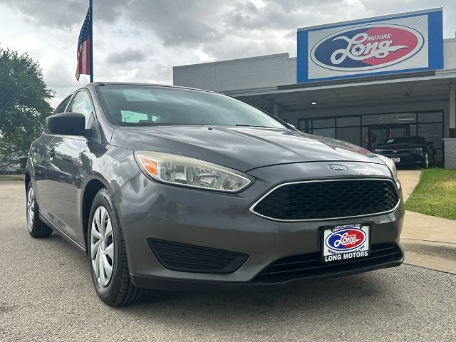 more details - ford focus sedan