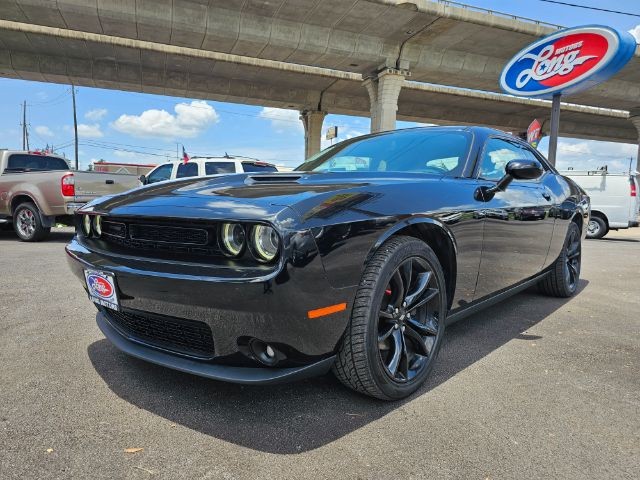more details - dodge challenger
