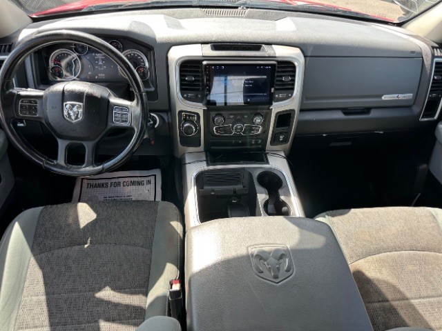 Ram 1500 Vehicle Full-screen Gallery Image 06