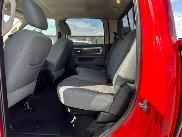 Ram 1500 Vehicle Full-screen Gallery Image 09