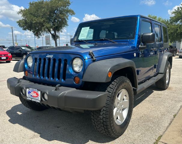 Jeep Wrangler Unlimited Vehicle Full-screen Gallery Image 2