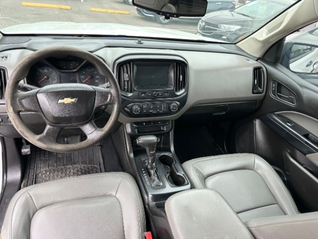 Chevrolet Colorado Vehicle Full-screen Gallery Image 06