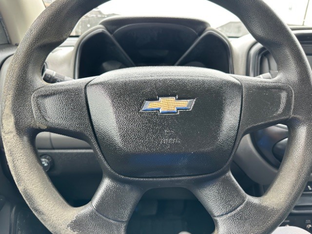 Chevrolet Colorado Vehicle Full-screen Gallery Image 10