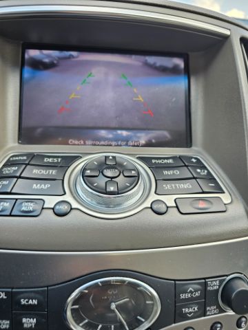 Honda CR-V Vehicle Full-screen Gallery Image 12