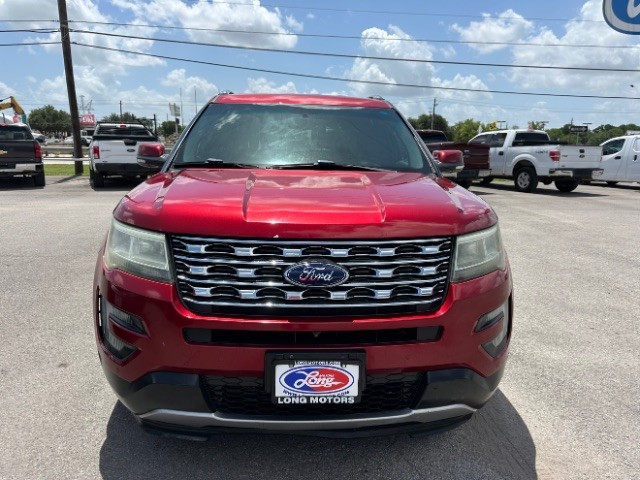 Ford Explorer Vehicle Full-screen Gallery Image 03