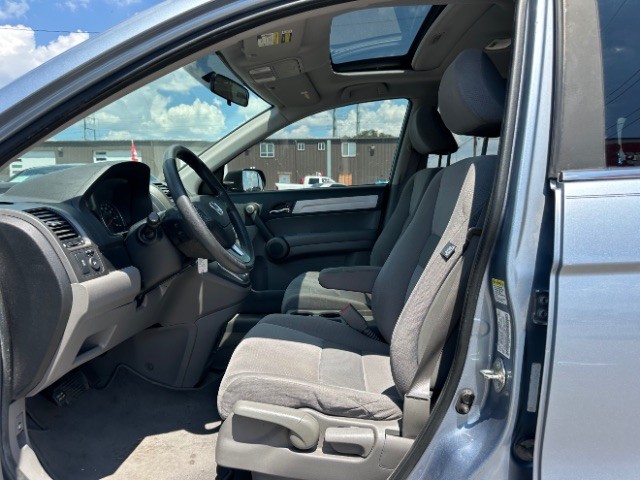 Honda CR-V Vehicle Full-screen Gallery Image 10