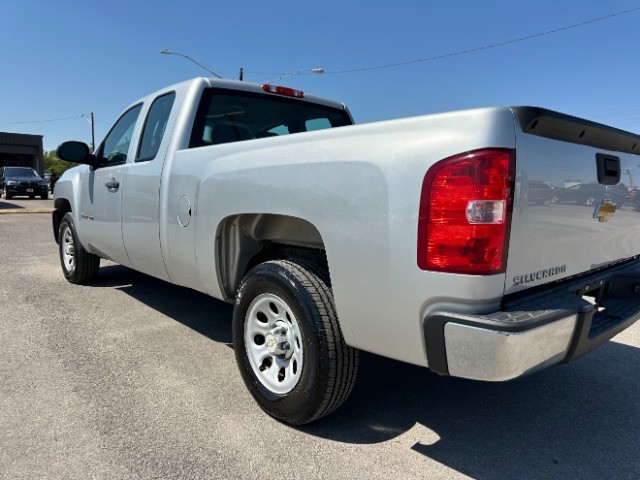 Chevrolet Silverado 1500 Vehicle Full-screen Gallery Image 05