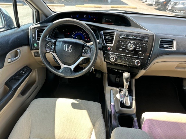Honda Civic Sedan Vehicle Full-screen Gallery Image 08