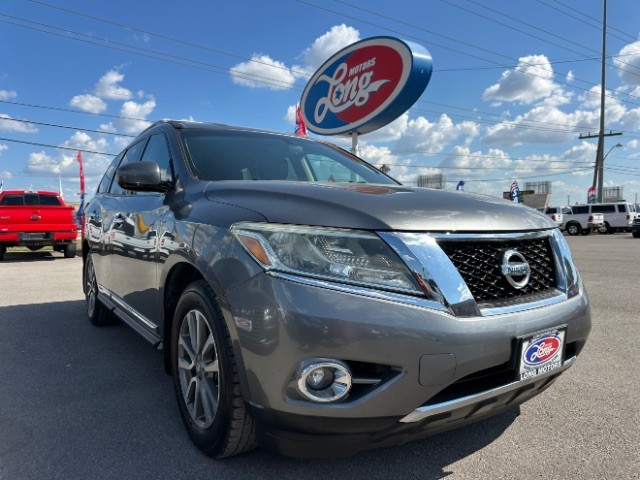 2015 Nissan Pathfinder SL's photo