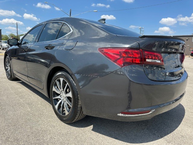 Acura TLX Vehicle Full-screen Gallery Image 05