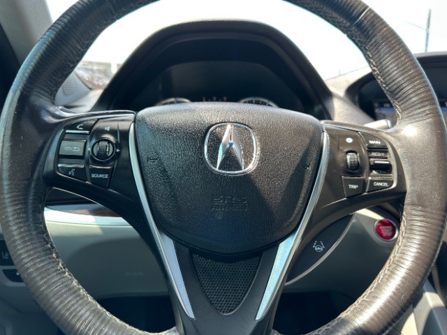 Acura TLX Vehicle Full-screen Gallery Image 15