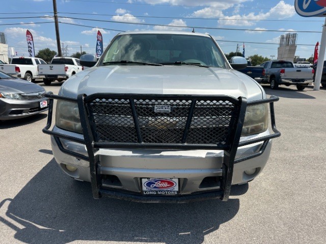 Chevrolet Tahoe Vehicle Full-screen Gallery Image 03