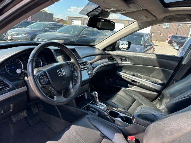 Honda Crosstour Vehicle Full-screen Gallery Image 08