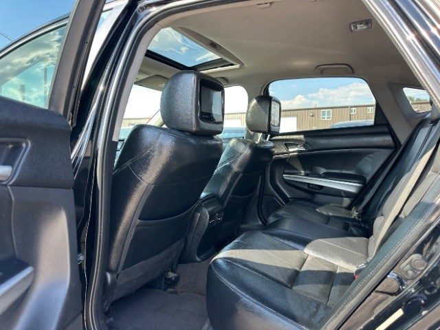 Honda Crosstour Vehicle Full-screen Gallery Image 12