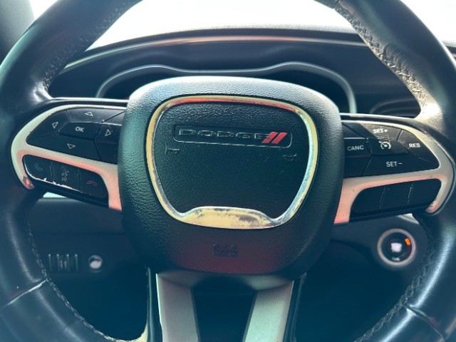 Dodge Charger Vehicle Full-screen Gallery Image 12