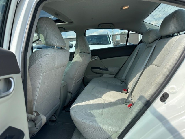 Honda Civic Sedan Vehicle Full-screen Gallery Image 12