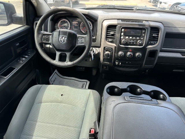 Ram 1500 Vehicle Full-screen Gallery Image 08