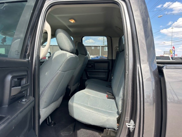 Ram 1500 Vehicle Full-screen Gallery Image 11