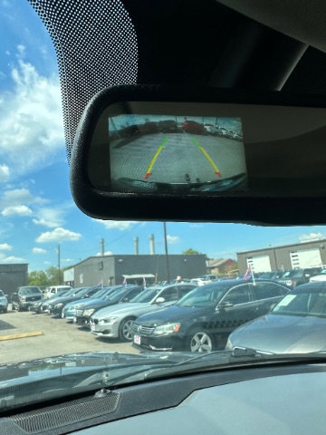 Ram 1500 Vehicle Full-screen Gallery Image 12