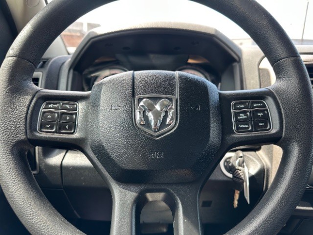 Ram 1500 Vehicle Full-screen Gallery Image 13