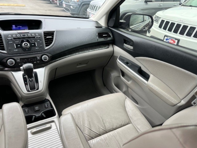 Honda CR-V Vehicle Full-screen Gallery Image 06