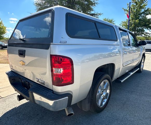 Chevrolet Silverado 1500 Vehicle Full-screen Gallery Image 04