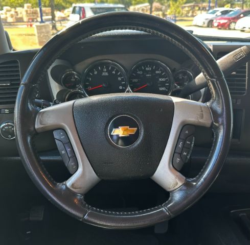 Chevrolet Silverado 1500 Vehicle Full-screen Gallery Image 12