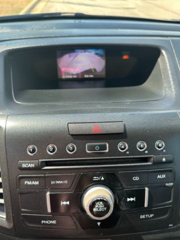 Honda CR-V Vehicle Full-screen Gallery Image 13