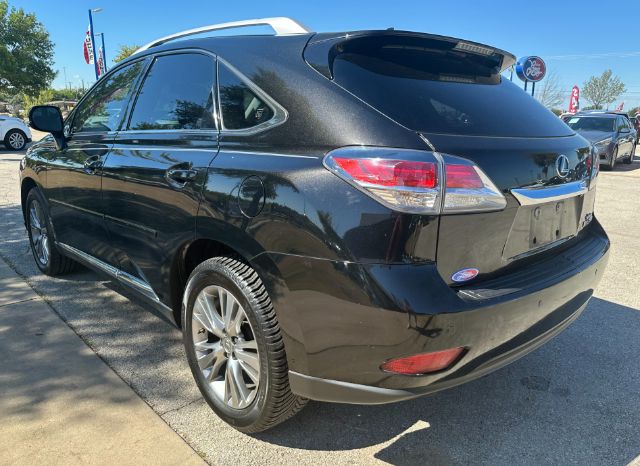 Lexus RX 350 Vehicle Full-screen Gallery Image 05