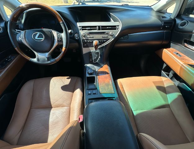 Lexus RX 350 Vehicle Full-screen Gallery Image 06