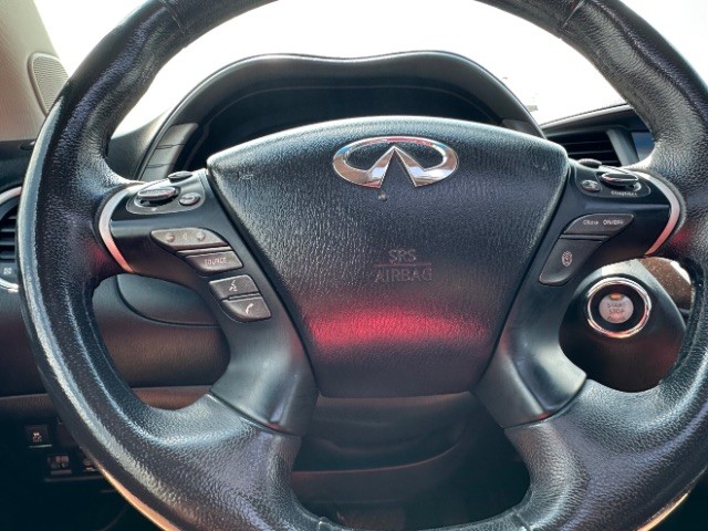 INFINITI QX60 Vehicle Full-screen Gallery Image 18