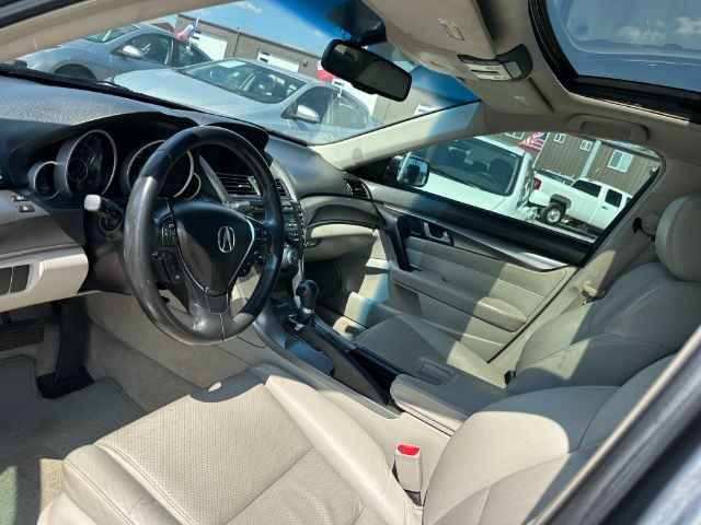 Acura TL Vehicle Full-screen Gallery Image 08