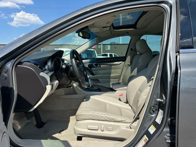 Acura TL Vehicle Full-screen Gallery Image 09