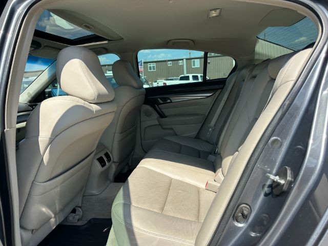 Acura TL Vehicle Full-screen Gallery Image 11