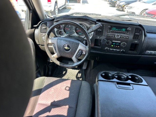 Chevrolet Silverado 1500 Vehicle Full-screen Gallery Image 08