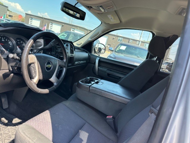 Chevrolet Silverado 1500 Vehicle Full-screen Gallery Image 09