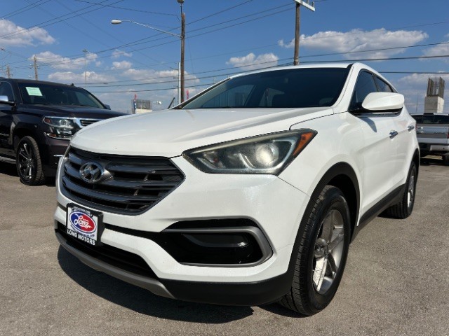 Hyundai Santa Fe Sport Vehicle Full-screen Gallery Image 2