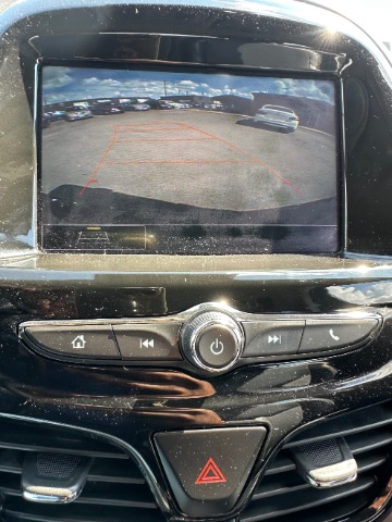 Chevrolet Spark Vehicle Full-screen Gallery Image 11