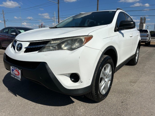 Toyota RAV4 Vehicle Full-screen Gallery Image 02