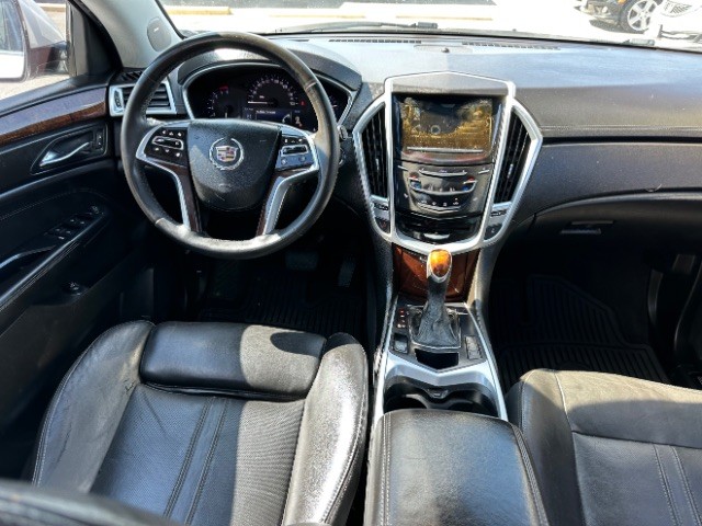 Cadillac SRX Vehicle Full-screen Gallery Image 08