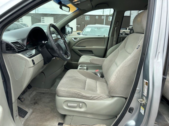 Honda Odyssey Vehicle Full-screen Gallery Image 09
