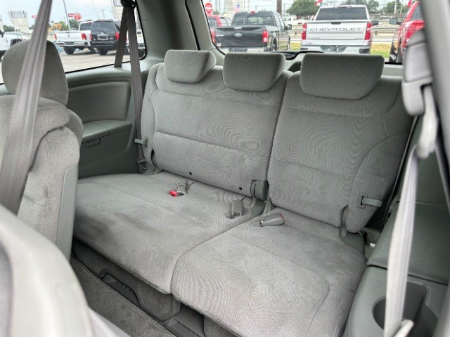 Honda Odyssey Vehicle Full-screen Gallery Image 10