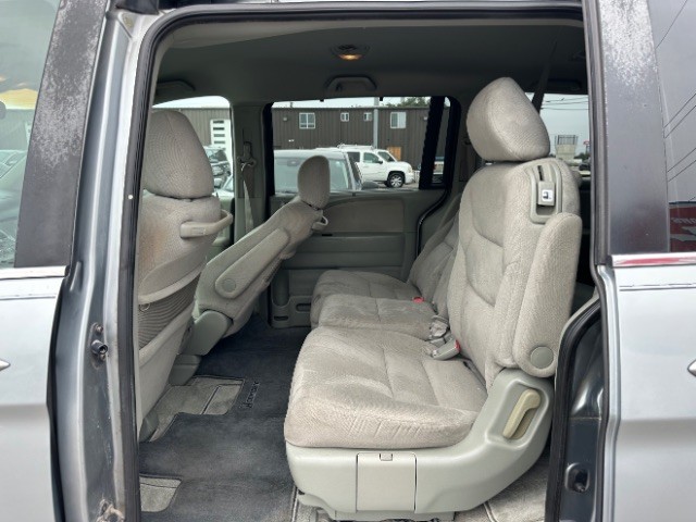 Honda Odyssey Vehicle Full-screen Gallery Image 11