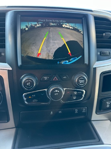 Ram 1500 Vehicle Full-screen Gallery Image 12