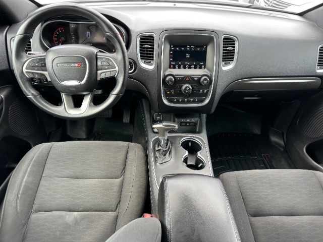 Dodge Durango Vehicle Full-screen Gallery Image 05