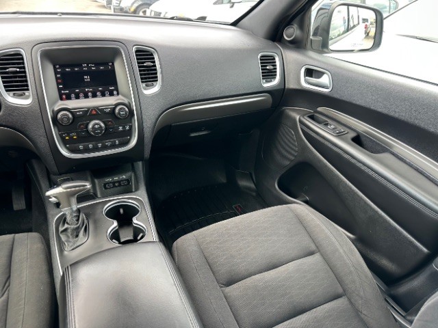 Dodge Durango Vehicle Full-screen Gallery Image 06