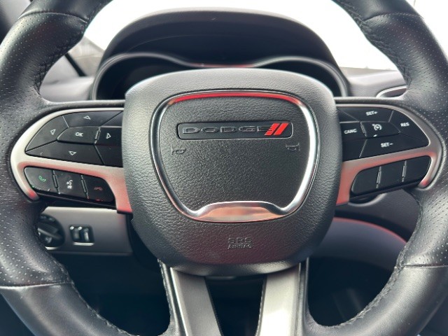 Dodge Durango Vehicle Full-screen Gallery Image 12