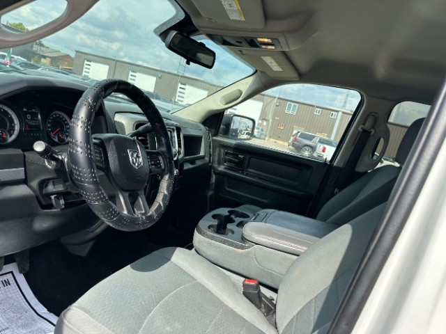 Ram 2500 Vehicle Full-screen Gallery Image 09