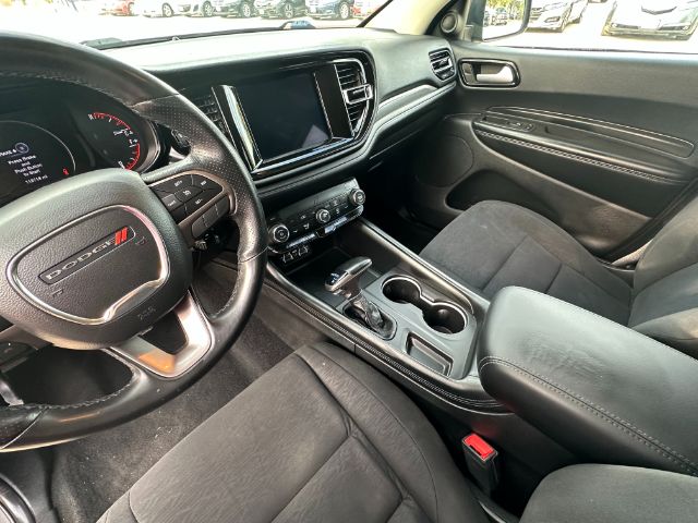 Dodge Durango Vehicle Full-screen Gallery Image 09